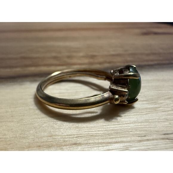 Vintage Avon Green Apple Jade & Rhinestone Gold Tone Ladies Adjustable Band Ring - Picture 5 of 10